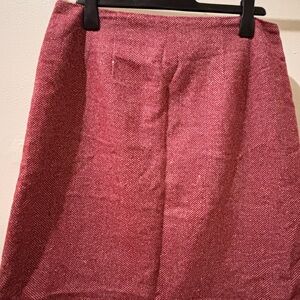 JG Hook red & cream column Herringbone wool Skirt. Fully lined. Back zip & vent